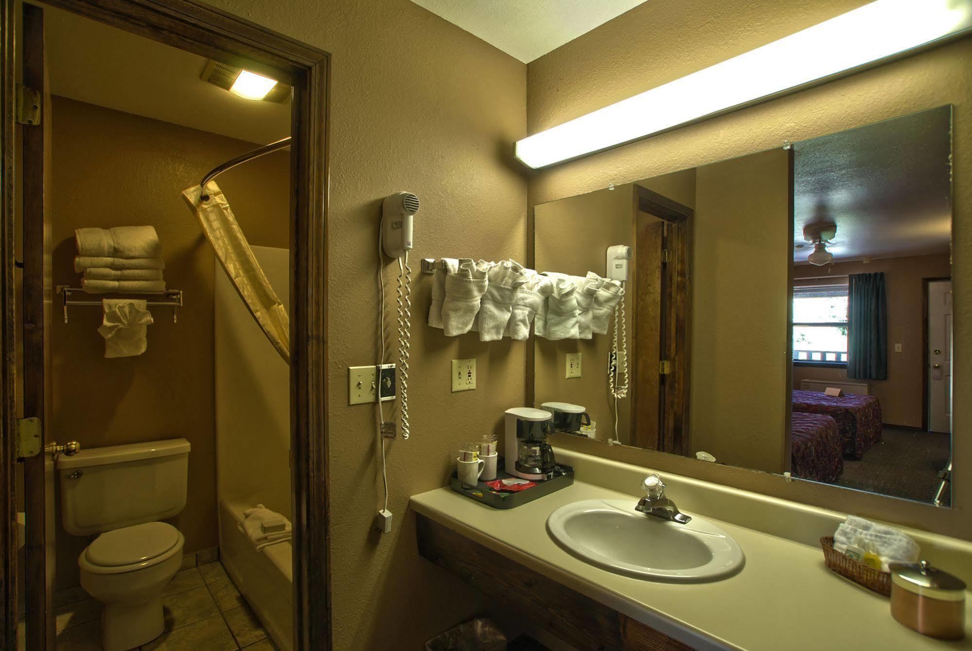High Country Lodge And Cabins Pagosa Springs Eksteriør billede