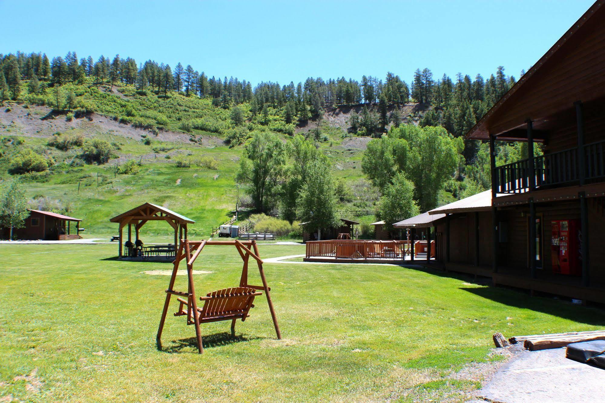 High Country Lodge And Cabins Pagosa Springs Eksteriør billede